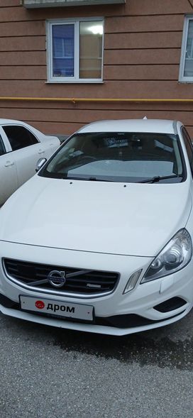  Volvo V60 2012 , 1200000 , 