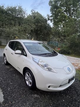  Nissan Leaf 2011 , 395000 ,  