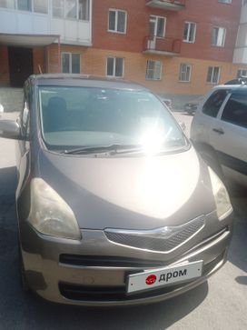  Toyota Ractis 2006 , 770000 , 