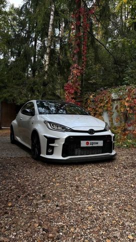  3  Toyota Yaris 2020 , 3190000 , 