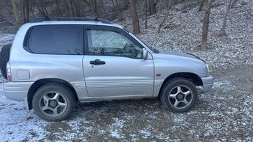  3  Suzuki Escudo 1998 , 530000 , 