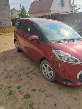    Toyota Sienta 2021 , 1400000 , 