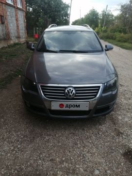  Volkswagen Passat 2005 , 610000 , 