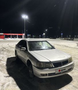  Nissan Bluebird 2000 , 325000 , 