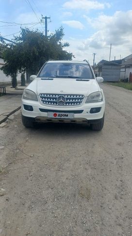 SUV   Mercedes-Benz M-Class 2005 , 880000 , 