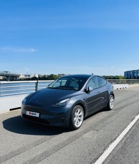 SUV   Tesla Model Y 2020 , 3920000 , -