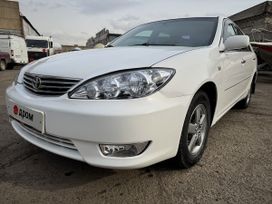  Toyota Camry 2004 , 750000 , 