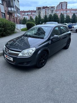 - Opel Astra, 2010