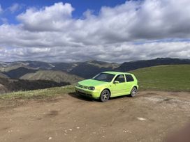  3  Volkswagen Golf 1999 , 310000 , 