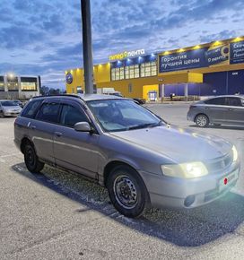  Nissan Wingroad 2001 , 200000 , 