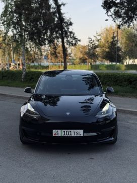  Tesla Model 3 2022 , 2800000 , 