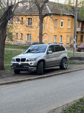 SUV   BMW X5 2001 , 799000 , 