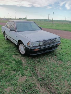  Toyota Crown 1989 , 300000 , 
