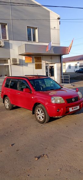 SUV   Nissan X-Trail 2003 , 600000 , 