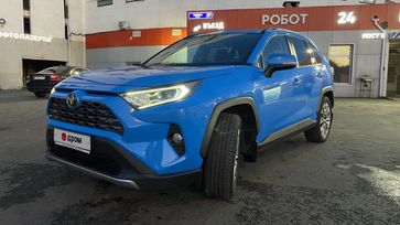SUV   Toyota RAV4 2020 , 3650000 , 