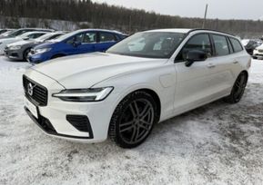  Volvo V60 2021 , 3072000 , 