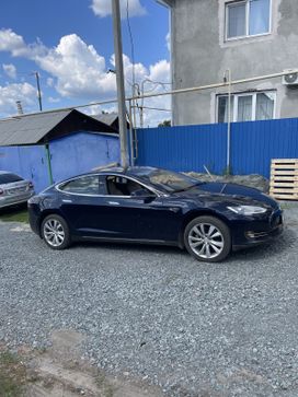  Tesla Model S 2013 , 2390000 , 