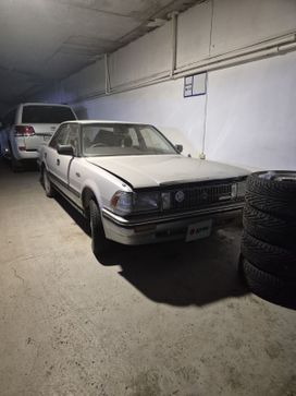  Toyota Crown 1989 , 400000 , 