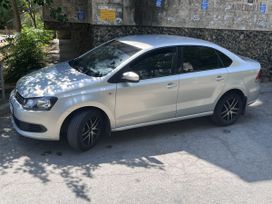  Volkswagen Polo 2011 , 795000 , 