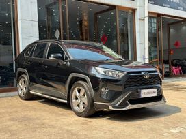 SUV   Toyota RAV4 2021 , 2100000 , 