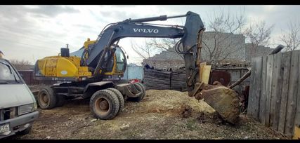 Универсальный экскаватор Volvo EW130 2001 года, 2200000 рублей, Челябинск