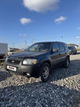 SUV   Ford Escape 2004 , 630000 , 