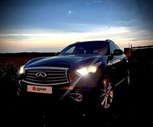  QX70, 2015
