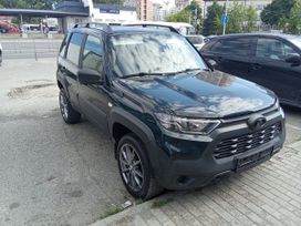 SUV      2023 , 1070000 , 