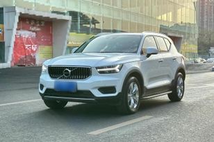 SUV   Volvo XC40 2021 , 2610000 , 