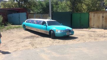  Lincoln Town Car 1998 , 479000 , 