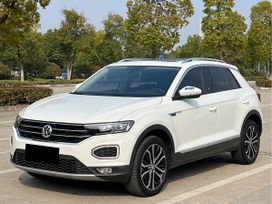 SUV   Volkswagen T-Roc 2021 , 1810000 , 