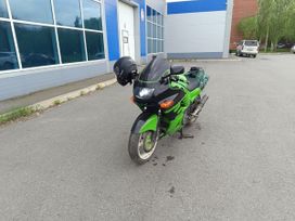 -  Kawasaki ZZR 400 2 1997 , 180000 , 