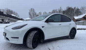 SUV   Tesla Model Y 2022 , 5800000 , 