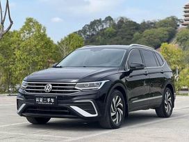 SUV   Volkswagen Tiguan L 2022 , 2650000 , 