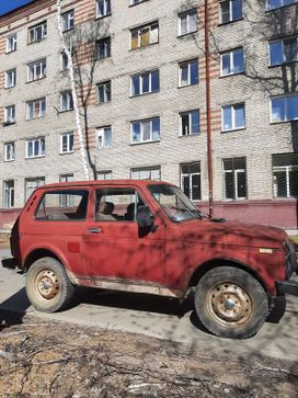  3   4x4 2121  1995 , 130000 , 