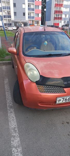  Nissan March 2002 , 320000 , 