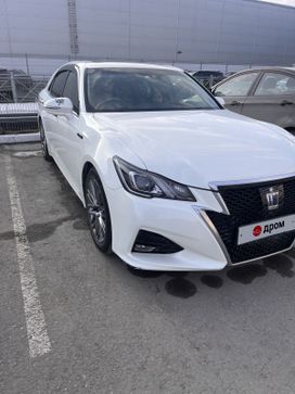  Toyota Crown 2016 , 3100000 , 