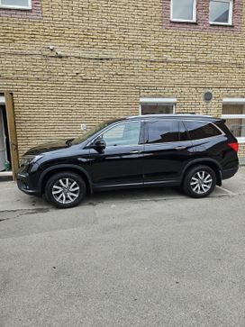 SUV   Honda Pilot 2018 , 3300000 , -