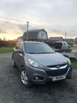 SUV   Hyundai ix35 2012 , 1000000 , 
