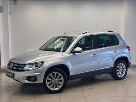 SUV   Volkswagen Tiguan 2012 , 1300000 , 