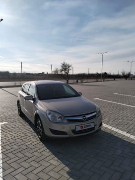  Opel Astra 2008 , 675000 , 