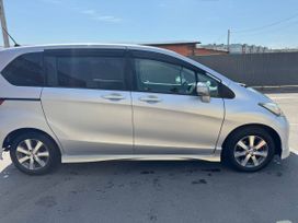    Honda Freed 2009 , 700000 , 