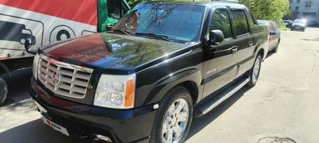  Cadillac Escalade 2002 , 1500000 , -