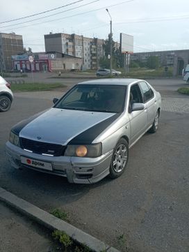  Nissan Bluebird 1996 , 175000 , 