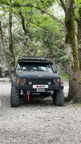 SUV   Jeep Cherokee 1988 , 999000 , 