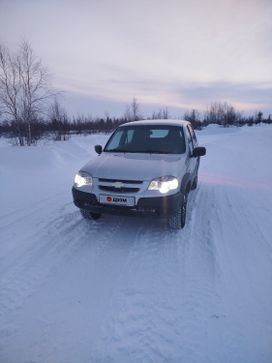 SUV   Chevrolet Niva 2019 , 950000 ,  