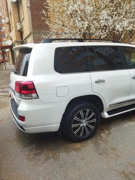 SUV   Toyota Land Cruiser 2020 , 8000000 , 