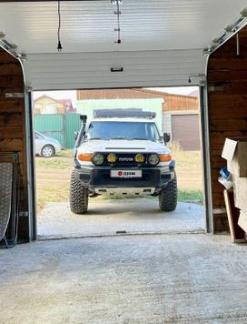 SUV   Toyota FJ Cruiser 2008 , 3949999 , -