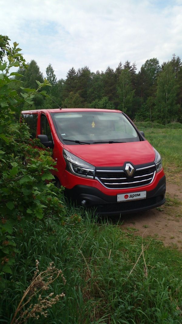    Renault Trafic 2019 , 3600000 , 