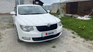 Лифтбек Skoda Superb 2012 года, 700000 рублей, Новосибирск